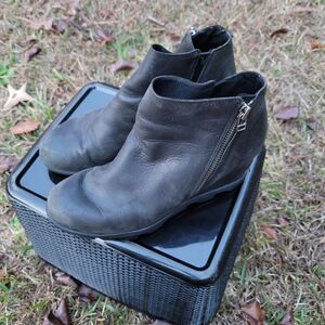 Sorel Joan Of Arc Wedge II Zipper Bootie Black Womens Size 11